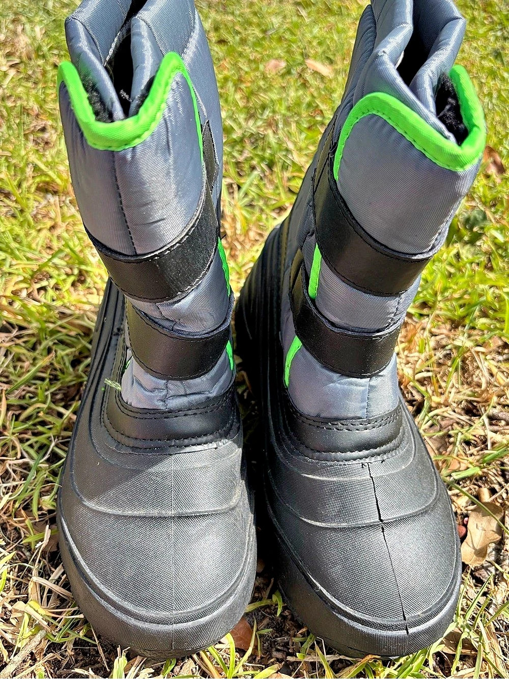 Wonder Nation Kids Snow Boots Boys Size 4